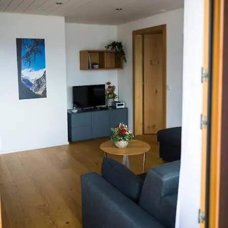 Moderne 2-zimmer-wohnung In Mit Aussicht *